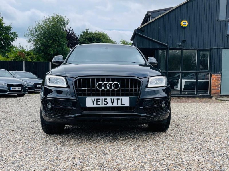 AUDI Q5