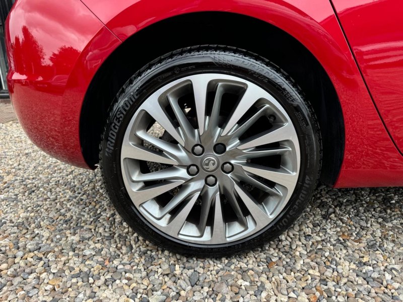 VAUXHALL ASTRA