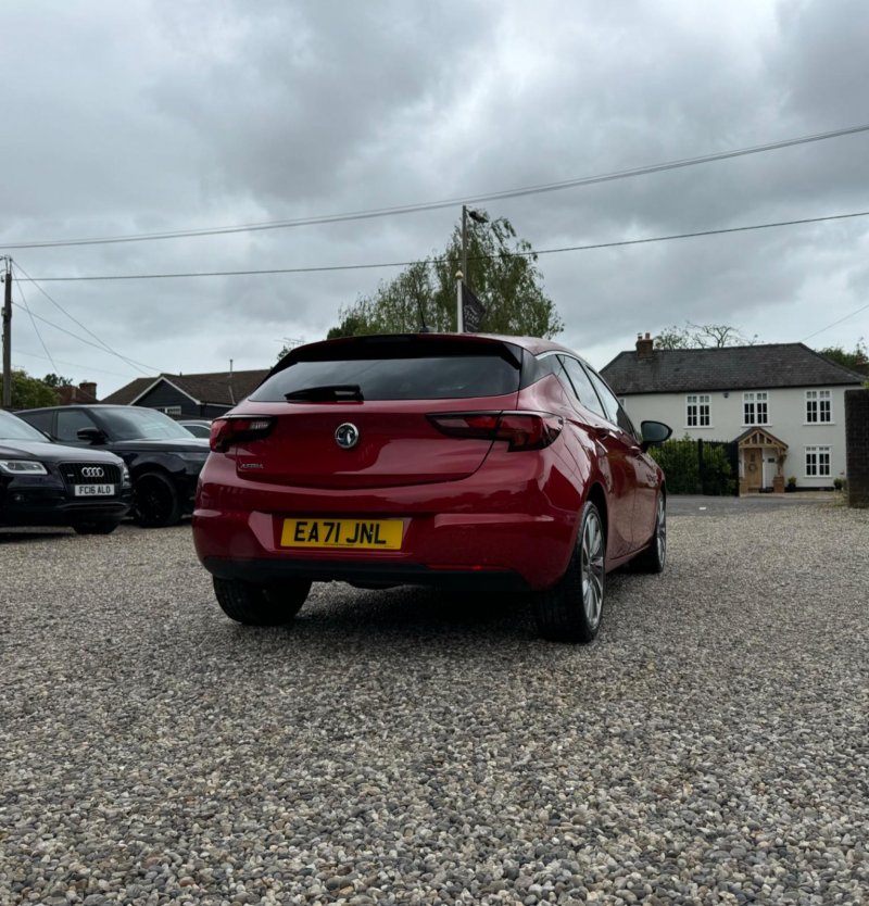 VAUXHALL ASTRA