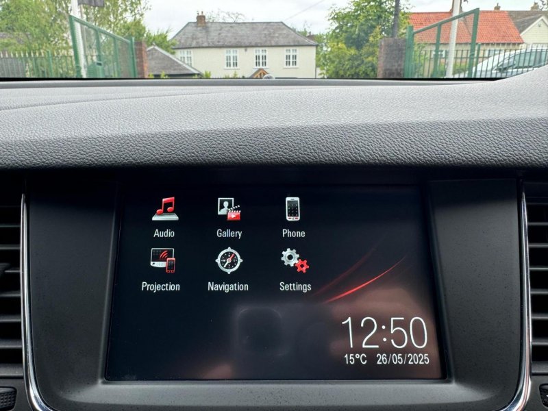 VAUXHALL ASTRA