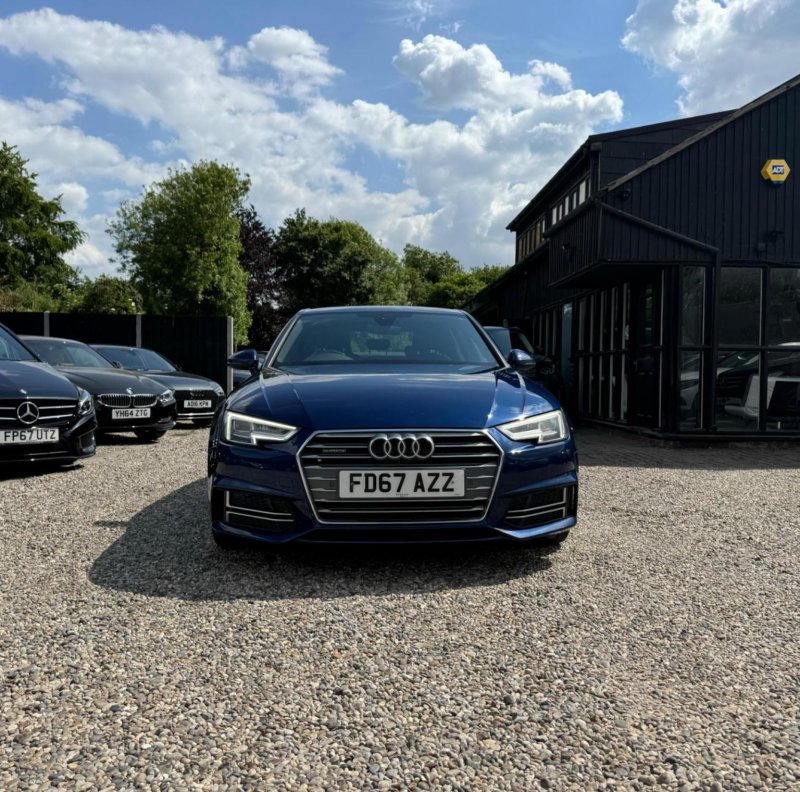 AUDI A4