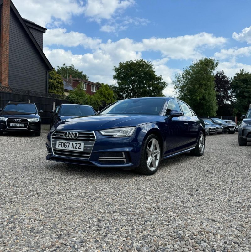 AUDI A4