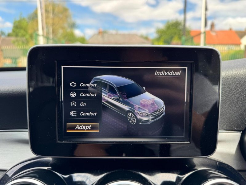 MERCEDES-BENZ C CLASS