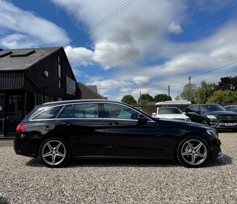 MERCEDES-BENZ C CLASS