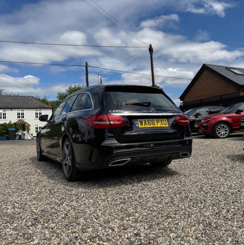 MERCEDES-BENZ C CLASS