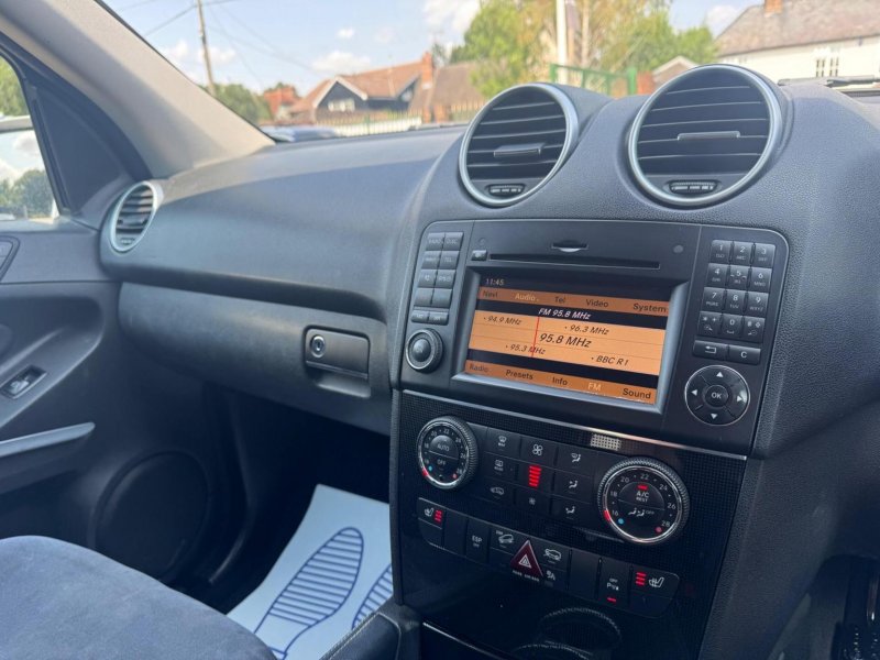 MERCEDES-BENZ M CLASS