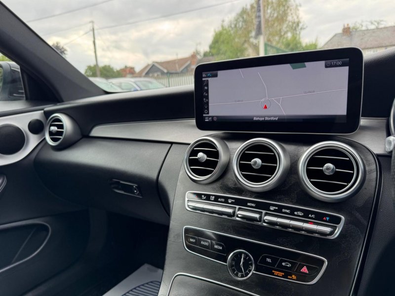 MERCEDES-BENZ C CLASS